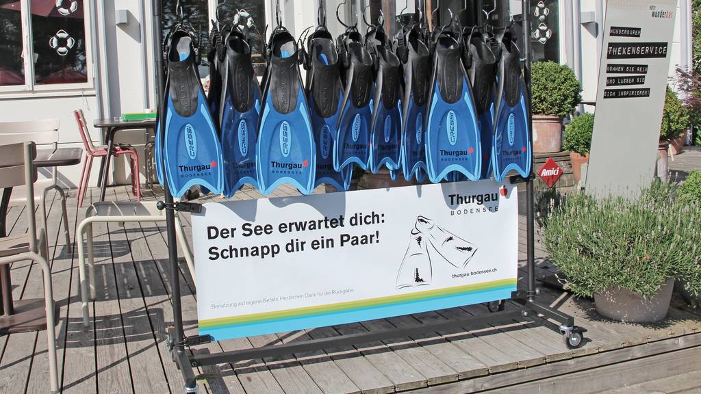 In Arbon gibt es jetzt einen kostenlosen Flossenverleih. Das Werbevideo dazu ist Geschmackssache. (Bild: Thurgau Tourismus)