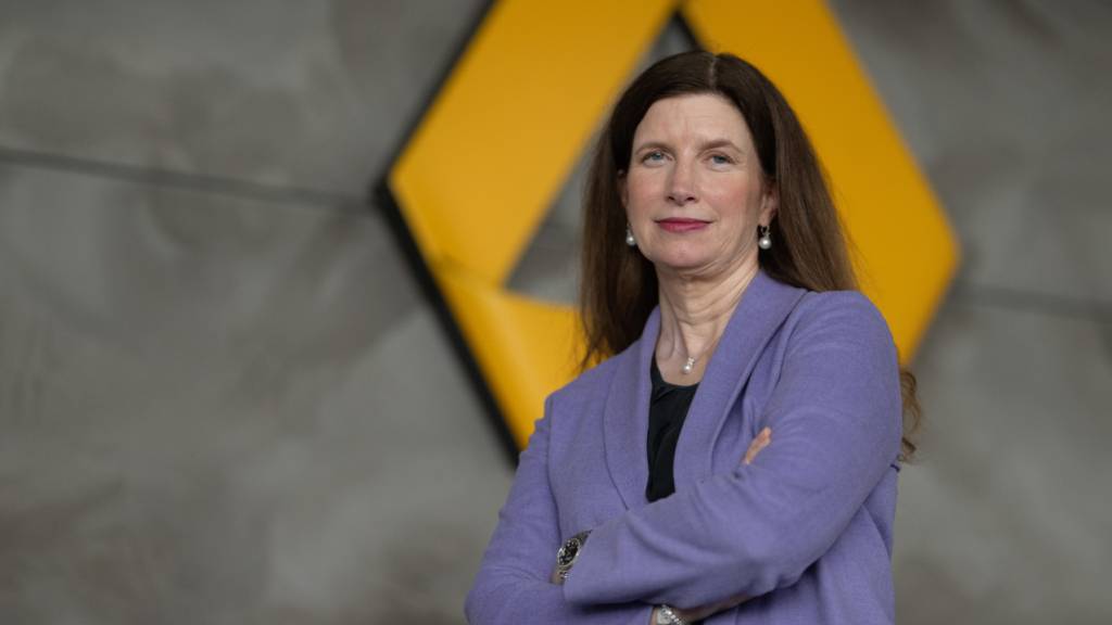 Die Commerzbank will im Übernahmekampf mit der Unicredit weitere 3.000 Stellen streichen. Nun erklärt Chefin Bettina Orlopp, wo Jobs wegfallen und welche Rolle dabei Künstliche Intelligenz spielt. (Archivbild)