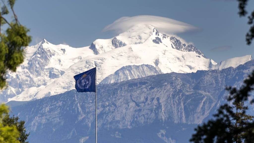Die Gletscherschmelze erhöht die Erdbebenaktivität unter dem Mont-Blanc-Massiv. (Archivbild)