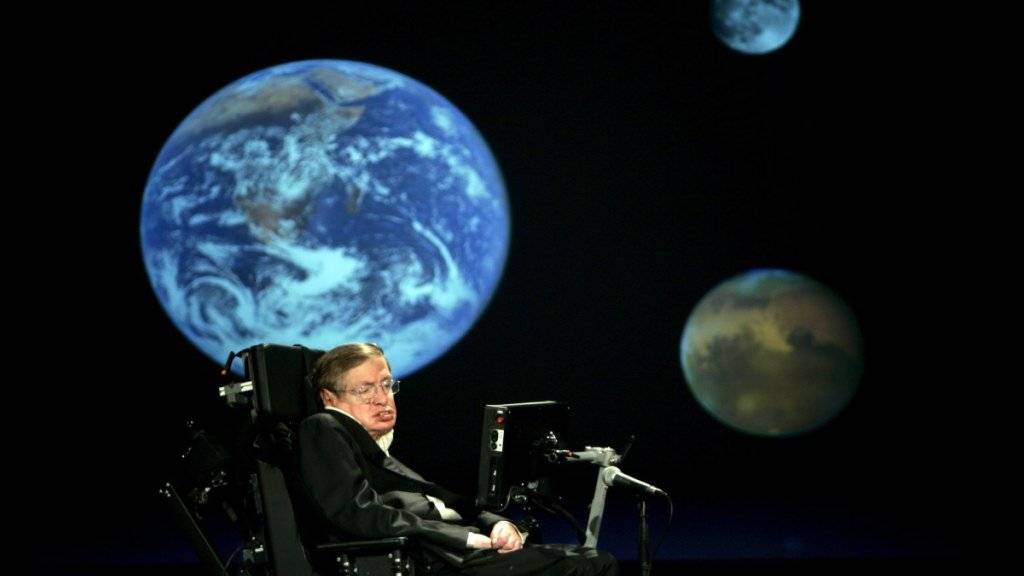 Kosmologie - die Wissenschaft der Entstehung des Universums - war eines der Hauptforschungsgebiete von Hawking. Nach seinem Tod wurde nun die letzte wissenschaftliche Arbeit des theoretischen Physikers auf diesem Gebiet veröffentlicht. (Archivbild)