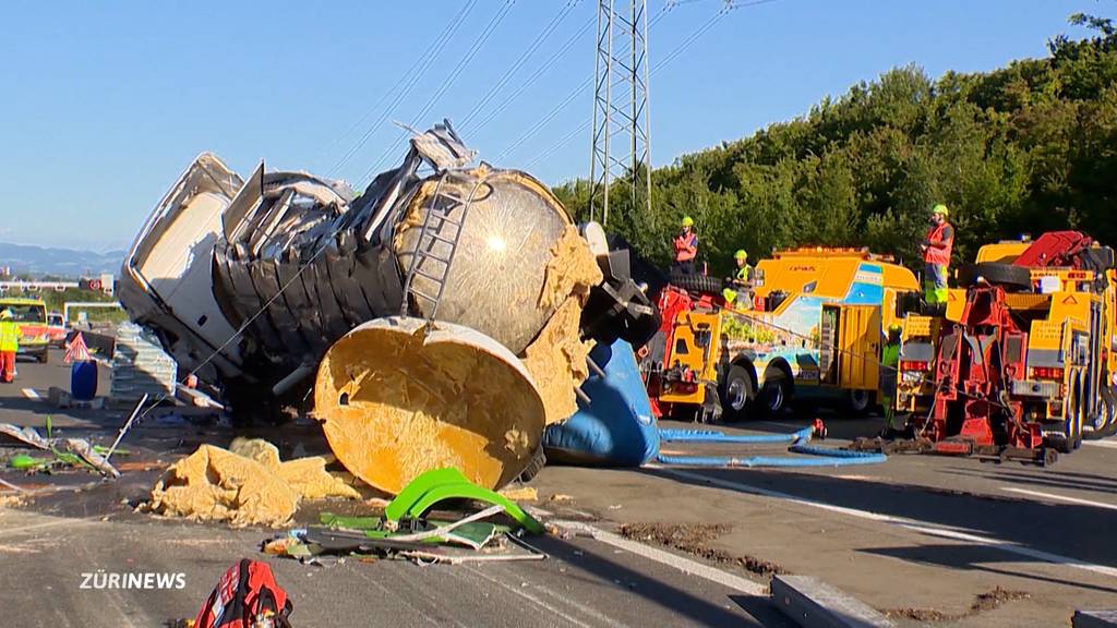 Pneu-Defekt führte zum Unfall auf der A1