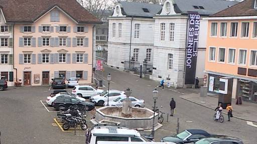 Parkplätze auf dem Solothurner Klosterplatz sollen weichen