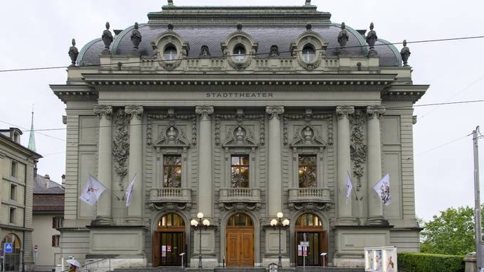 Szene Schweiz: «Schauspielhäuser nehmen das Problem nicht ernst»