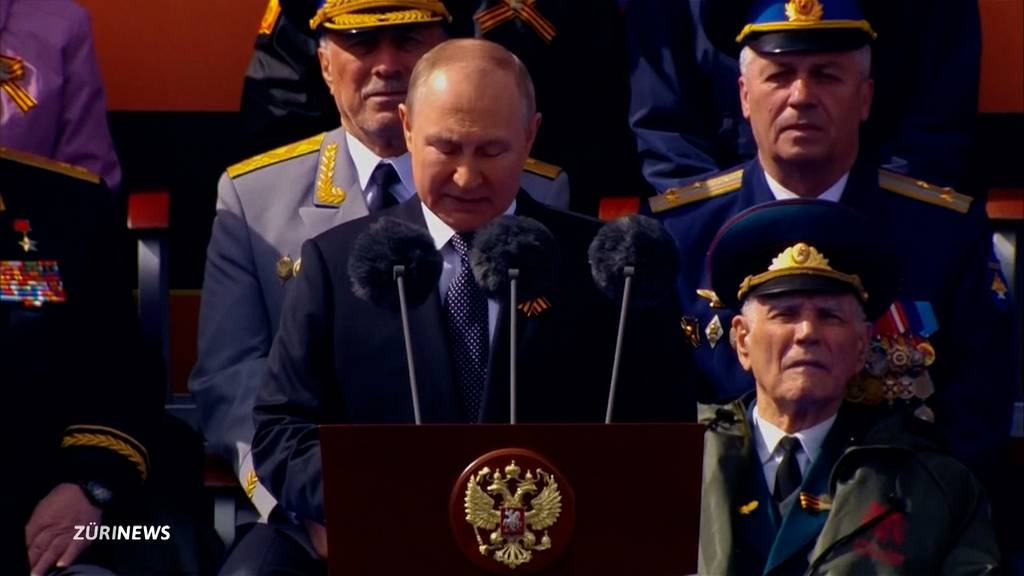 Putin rechtfertigt Ukraine-Krieg in Rede an Siegesfeier
