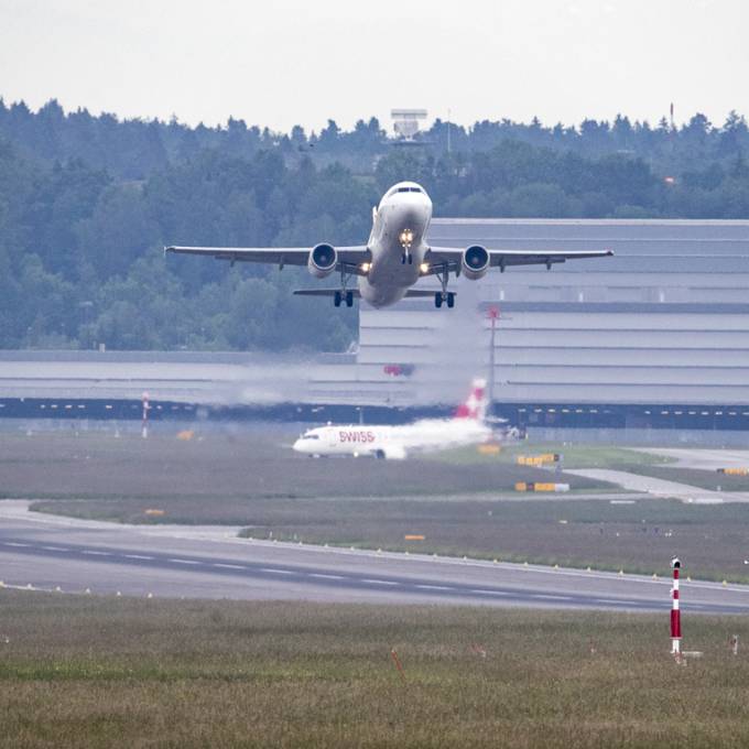 1000 zusätzliche Flüge landen wegen WEF am Zürcher Flughafen 