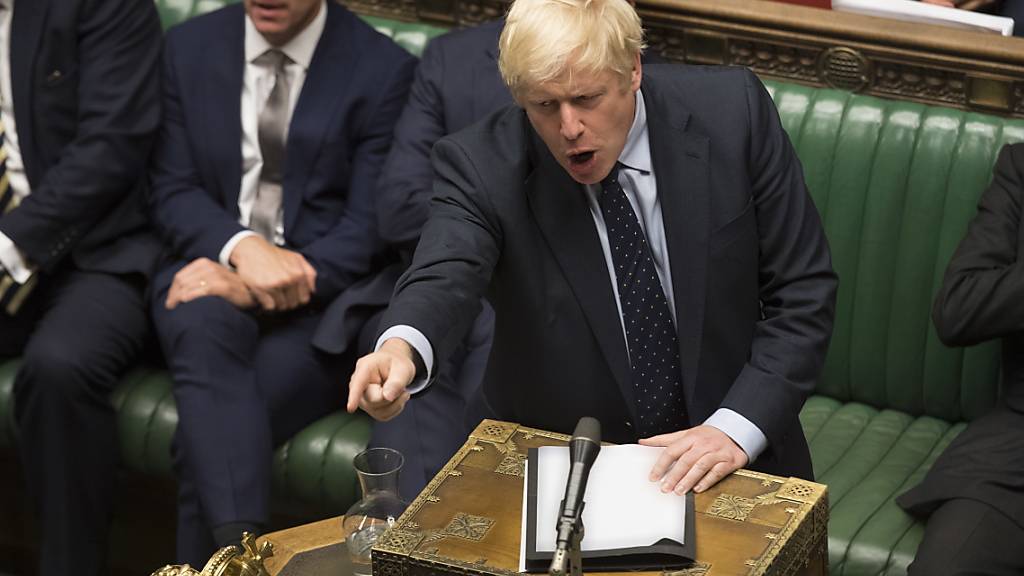 Grossbritannien, Italien, Hongkong: Politische Entwicklungen sorgen für Erleichterung an den Finanzmärkten. Unter anderem droht Premierminister Boris Johnson ein Gesetz gegen einen No-Deal-Brexit.