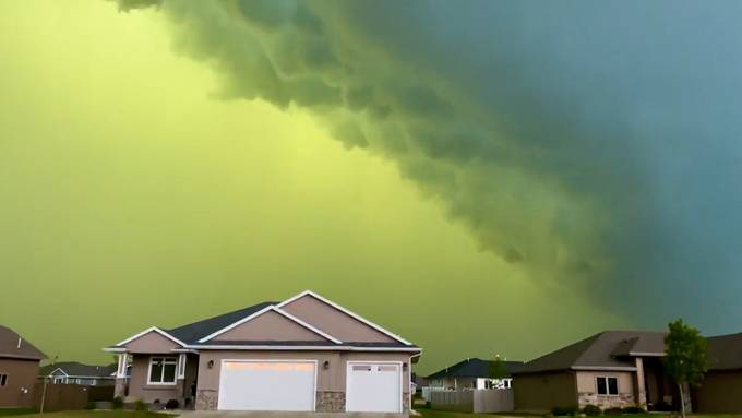  Grüner Himmel: Wetterphänomen lässt Wissenschaftler rätseln