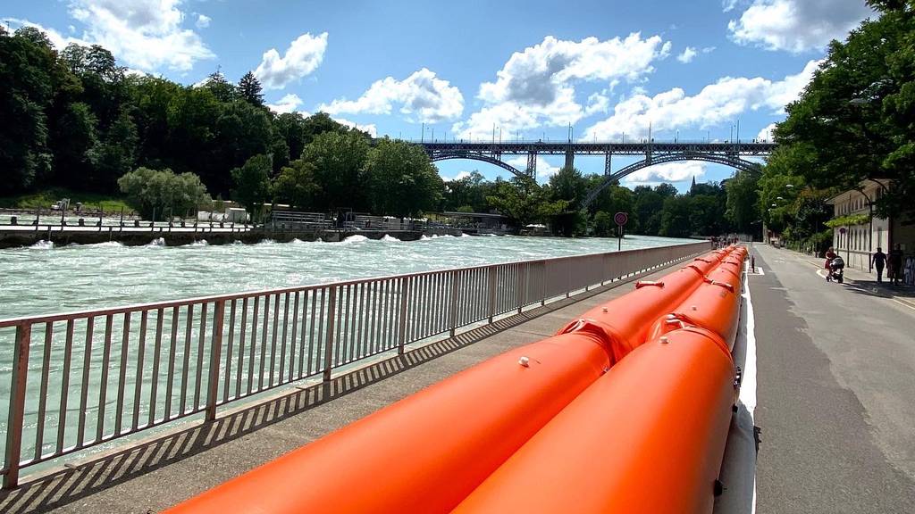 Schutz und Rettung Bern Hochwasser