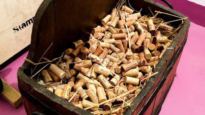 Bis 80'000 Flaschen – der unscheinbare Weinkeller in Laupen