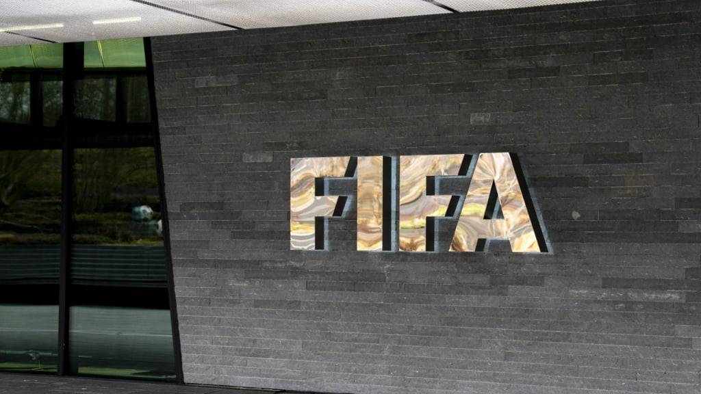 Die FIFA greift Profis mit Lohnausfall mit einem Fonds unter die Arme