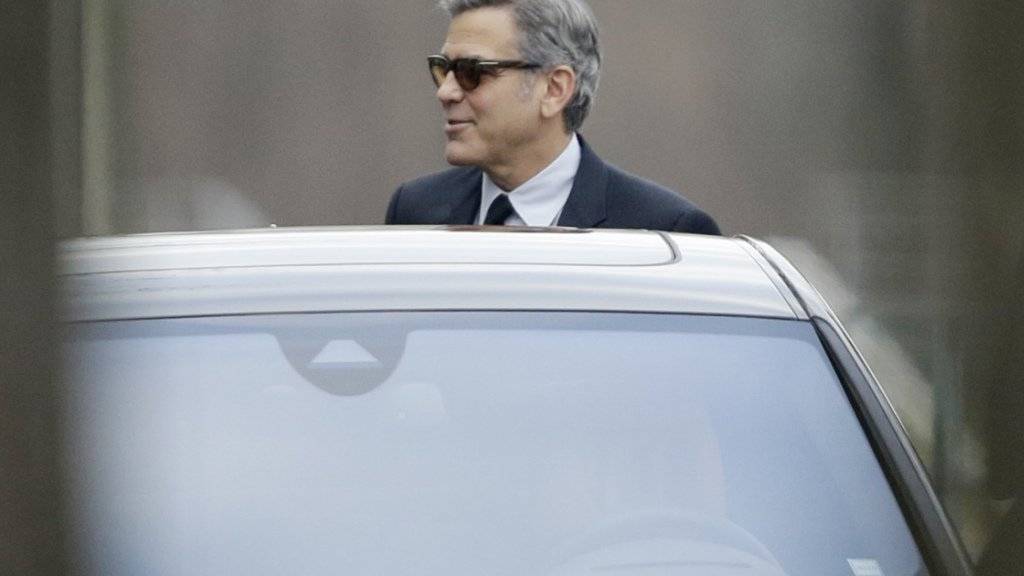 Es liegt in der Familie: Auch Schauspieler George Clooney scheint das Grauhaar-Gen in sich zu tragen.