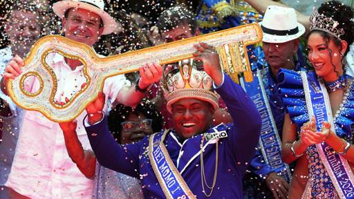 Schlüsselübergabe an «König Momo»: Karneval in Rio beginnt