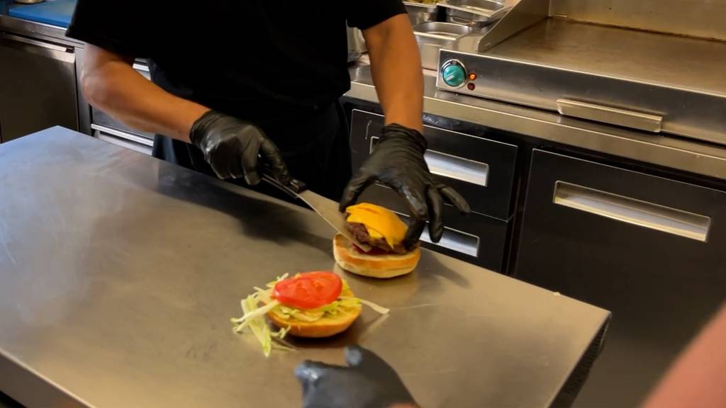 Was steckt hinter dem besten Burger im Züribiet?