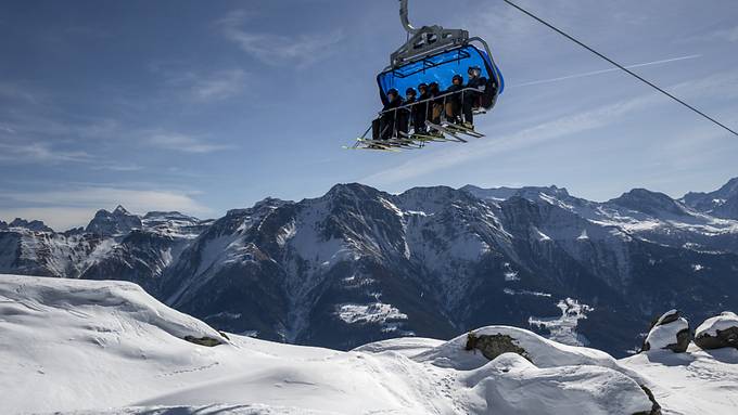 «Das ist eine Schande!»: Gratis Ski-Abos für Bundesräte verärgern die Community