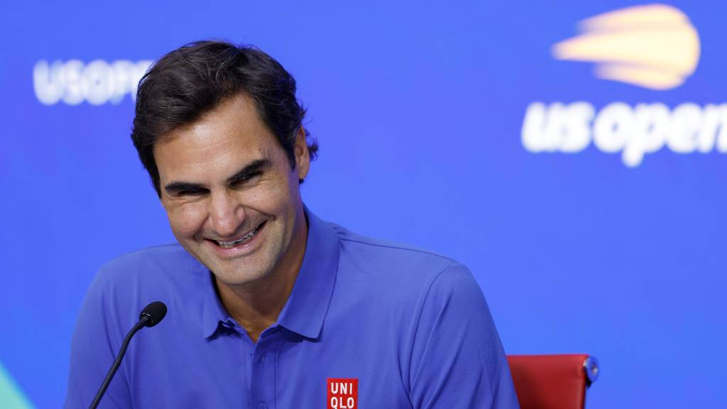 «Nein, nein, nein, nein»: Frage nach Comeback bringt Federer zum Lachen