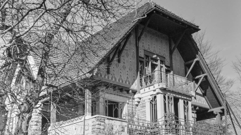Die von Le Corbusier zusammen mit Architekt René Chapallaz 1906 erbaute Villa Fallet in La Chaux-de-Fonds, aufgenommen um 1957. (Archivbild)