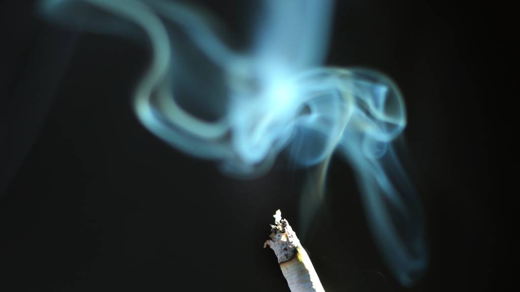 Nein-Komitee bezeichnet Initiative zu Tabakwerbeverbot als extrem