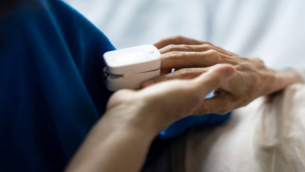 Muslimische Spitalseelsorgerinnen und Spitalseelsorger stehen den Patientinnen und Patienten religiös und kulturell nah, kommt eine Evaluation zum Schluss. (Symbolbild)