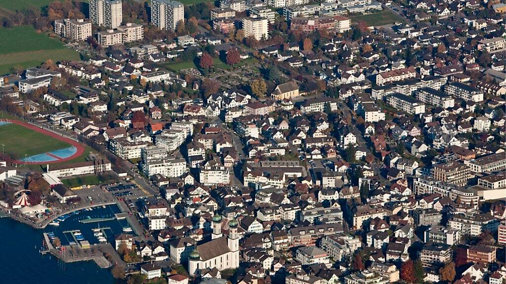Die Gemeinde Lachen SZ lehnte den Bau einer Mehrzweckhalle mit Tiefgarage ab. (Archivbild)