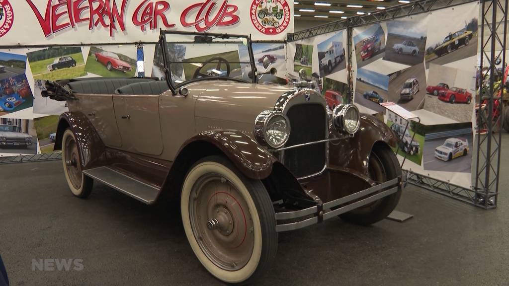 Fahrt in die Vergangenheit: Oldtimermesse in Fribourg