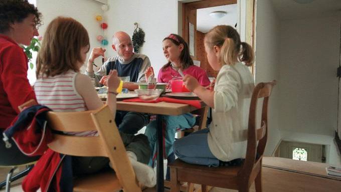 Aargau plant Erhöhung der Familienzulagen auf 210 Franken