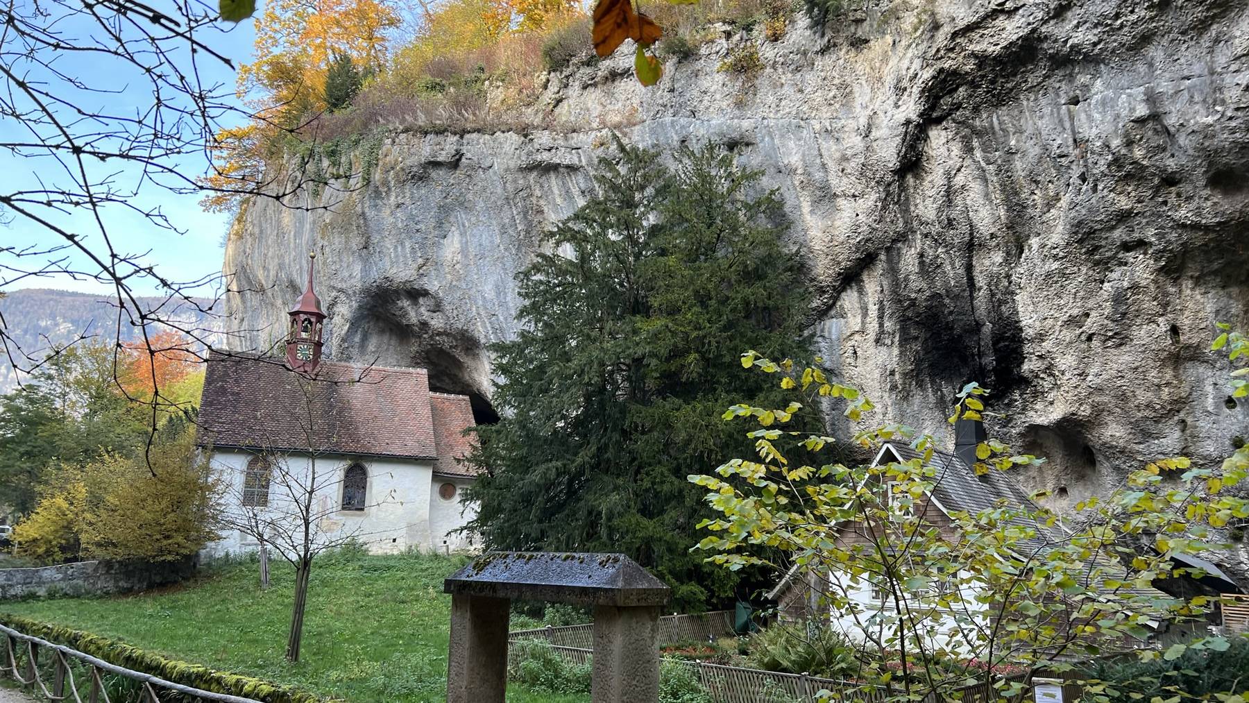 Roter Turm Verenaschlucht_von weitem