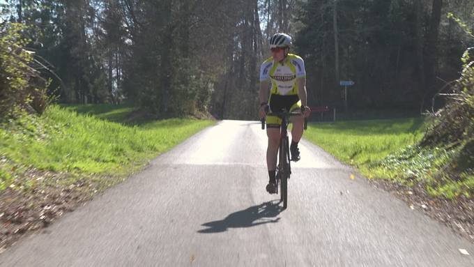 Hobby und Beruf vereint: Eschenbacher Schreinerlehrling baut eigenes Trainingsgerät