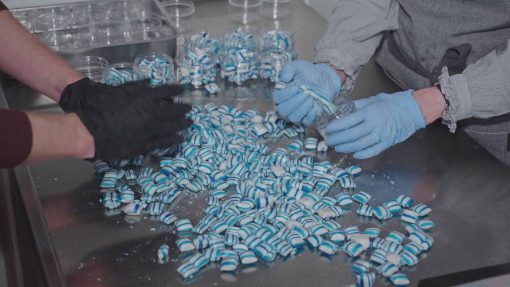 Bonbons in allen Farben und Formen