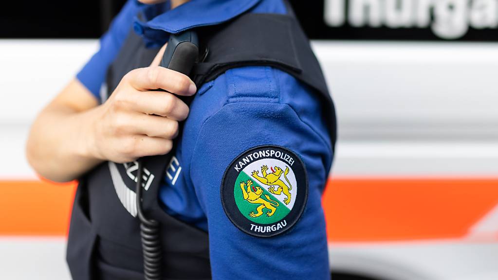Die Kantonspolizei Thurgau sucht Zeugen des Unfalls. (Symbolbild)
