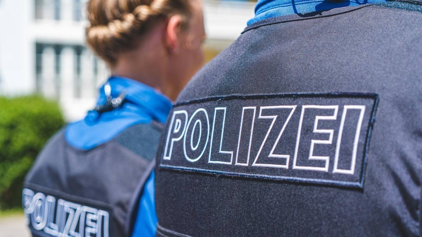 Die Kantonspolizei Appenzell Innerrhoden sucht Zeugen, die etwas zu dem Überfall sagen können. (Symbolbild)