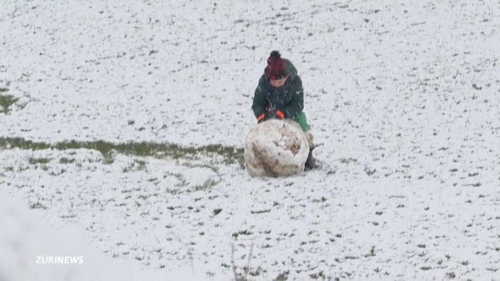 Erster Schnee in der Stadt