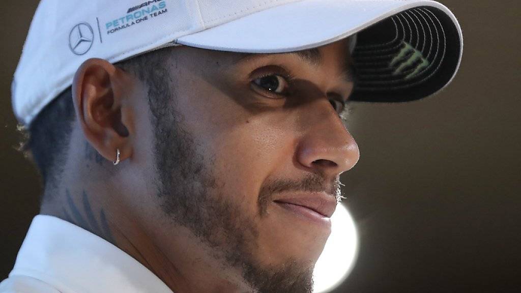 Ist zufrieden mit seiner Situation bei Mercedes: Der vierfache Weltmeister Lewis Hamilton