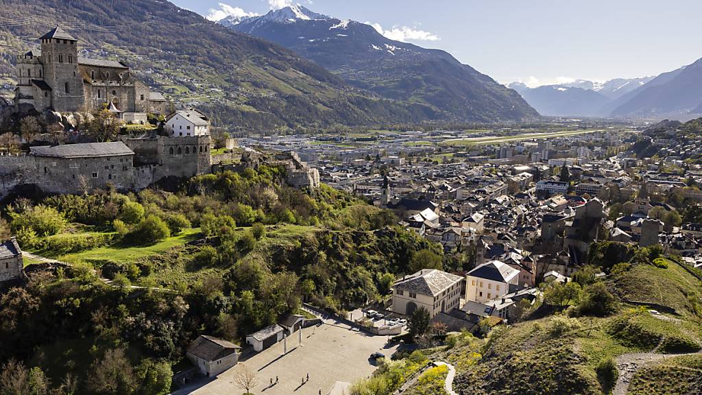 Bei Kommunalwahlen im Wallis Gewinne für SVP und Verluste für FDP