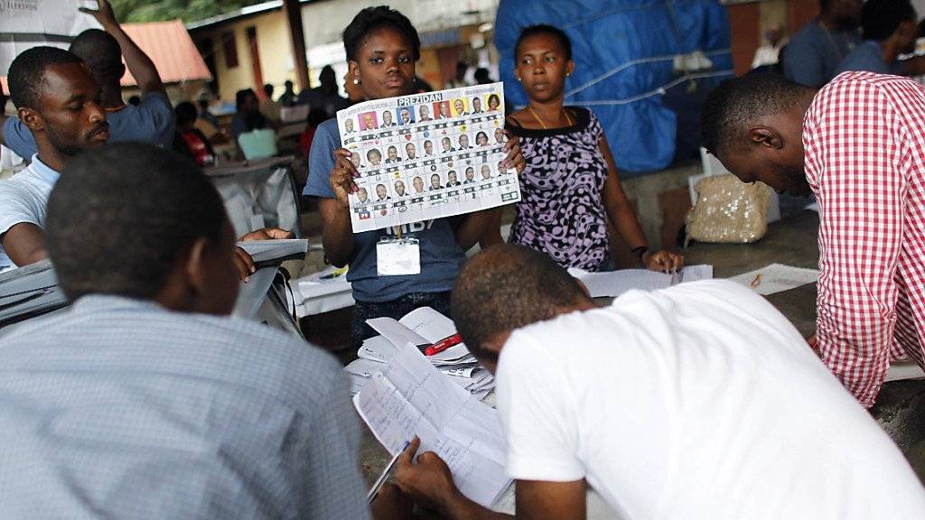 Die Wahlen in Haiti sind ruhig verlaufen - mit einem Ergebnis wird erst Anfang Dezember gerechnet.