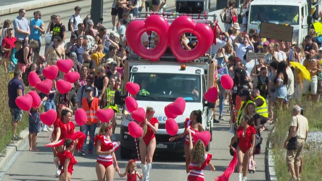 Friede, Freiheit, Demokratie – Free Parade statt Street Parade