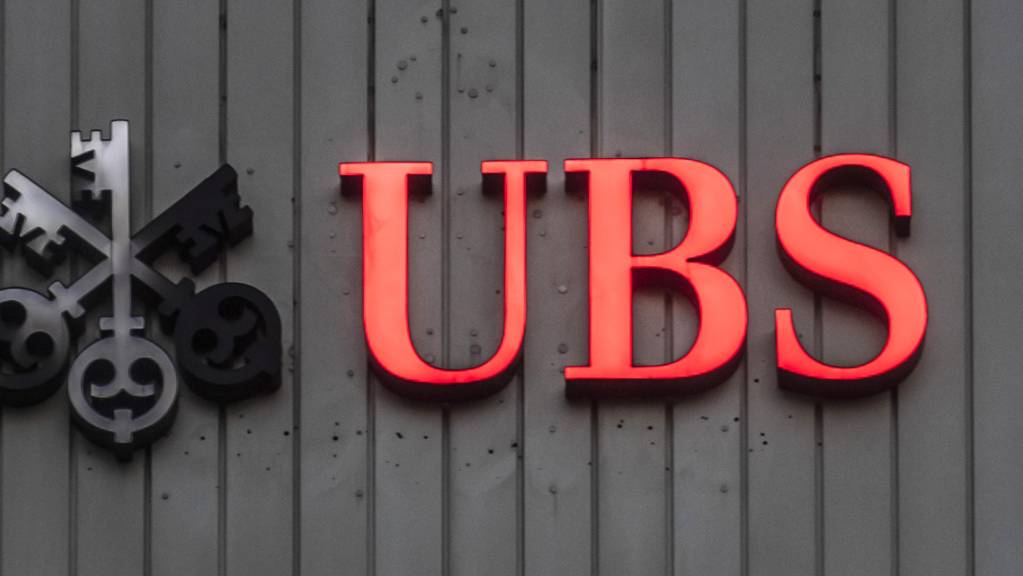 Bei der UBS Schweiz kommt es per Anfang Februar zu einem Wechsel an der Spitze. Sabine Keller-Busse übernimmt das Amt von Axel Lehmann, der Ende Februar zurücktritt. (Archivbild)
