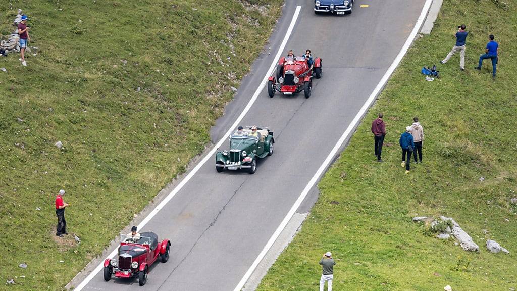 Zum 100-Jahr-Jubiläum des Klausenrennens fand in Uri eine Showfahrt auf der Klausenstrasse statt. (Archivbild)