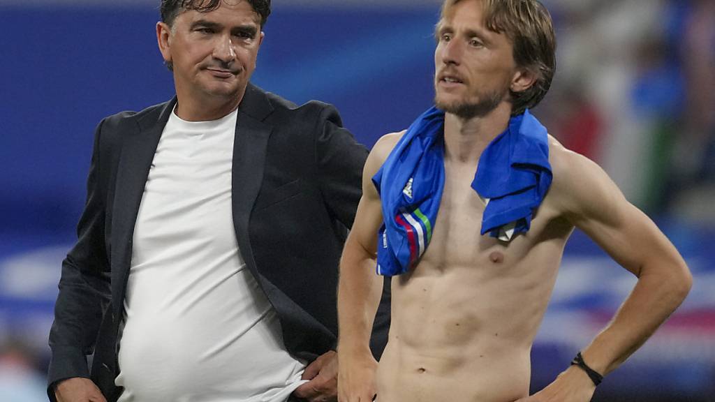 Der Stachel sitzt tief bei Cheftrainer Zlatko Dalic (links) und Luka Modric