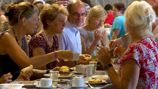 1. August Brunch auf dem Bauernhof wieder im Trend