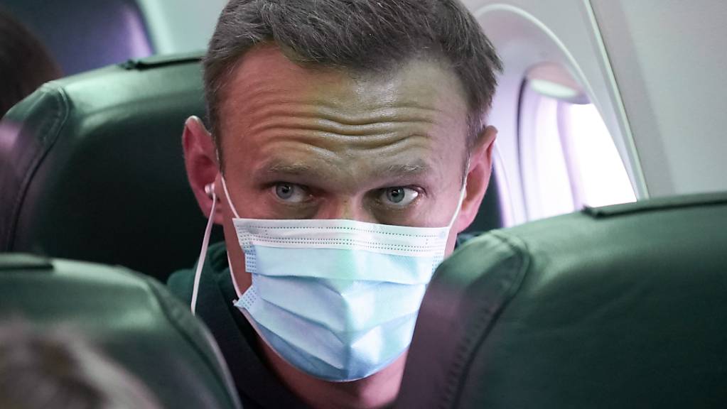 Rückkehr nach Russland: Kremlgegner Alexej Nawalny fliegt am 17. Januar nach Moskau. Foto: Mstyslav Chernov/AP/dpa