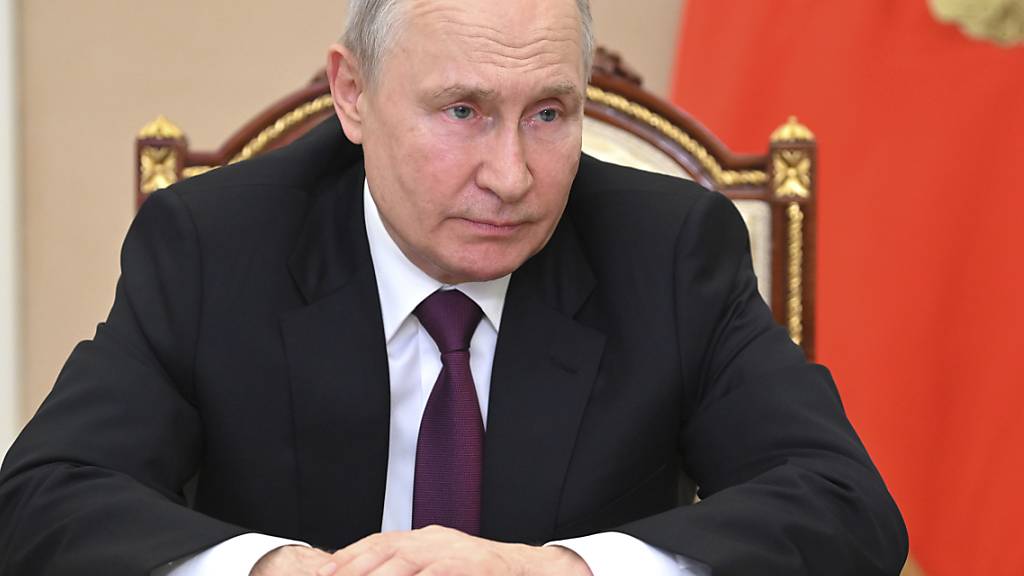 Weil er in der Schweiz einen feindlichen Staat sieht, sollen mit ihr wie auch mit anderen Ländern Steuerabkommen ungültig werden. Der russische Präsident Wladimir Putin hat den Präsidialerlass dazu schon einmal unterschrieben. (Archivbild)