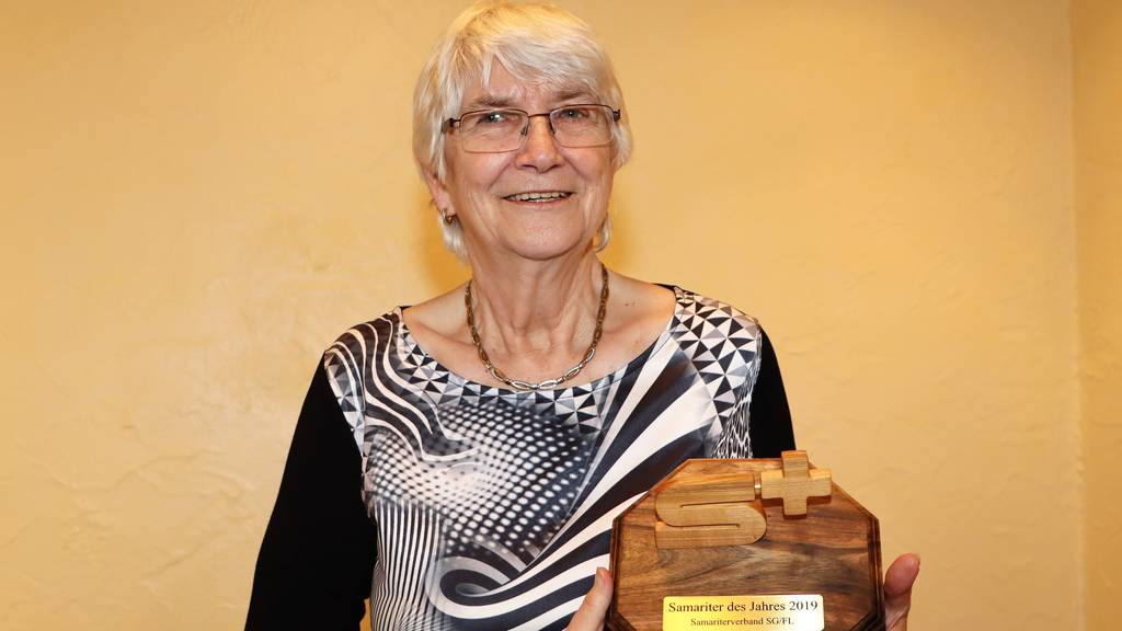 Ruth Bischofberger ist seit 43 Jahren Samariterin. 