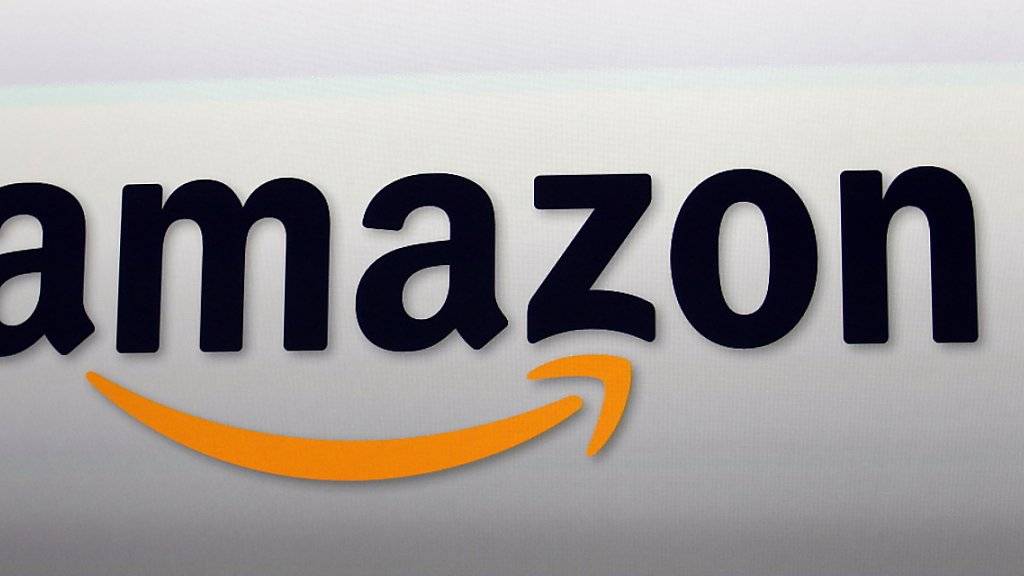 Der Versandhändler Amazon steigt ins Modegeschäft ein.