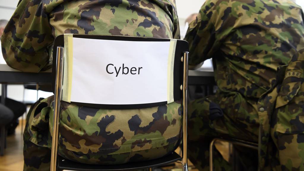 Der Bundesrat will die Cyber-Defence der Armee stärken. Dazu soll auch mehr Personal eingesetzt werden.