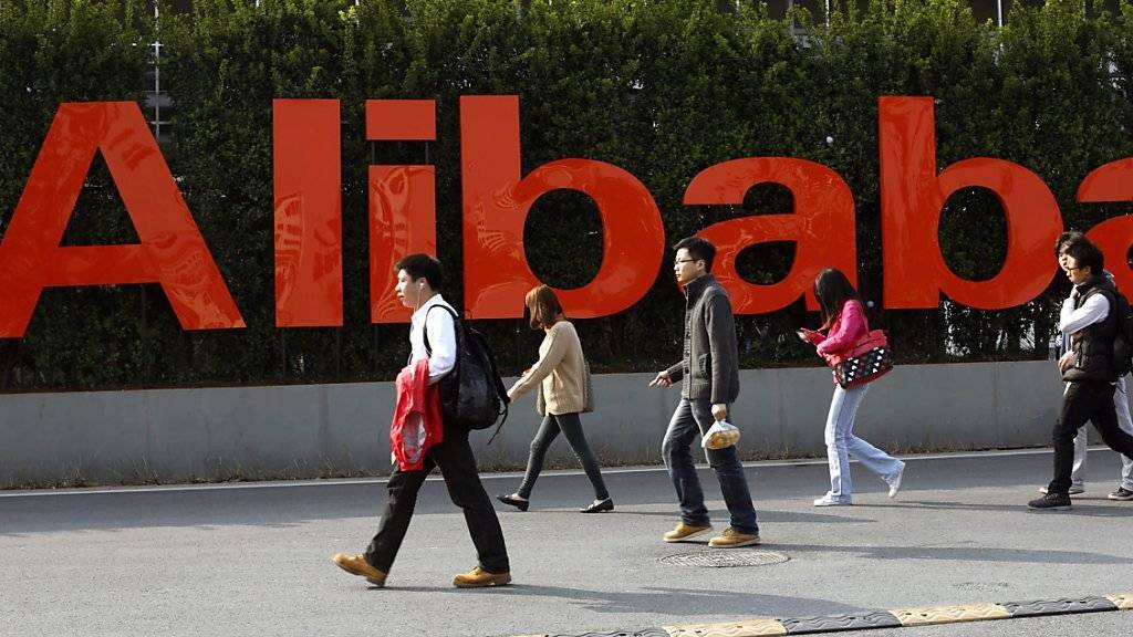 Die Schweizer Richemont-Gruppe und Alibaba gehen eine Partnerschaft ein.