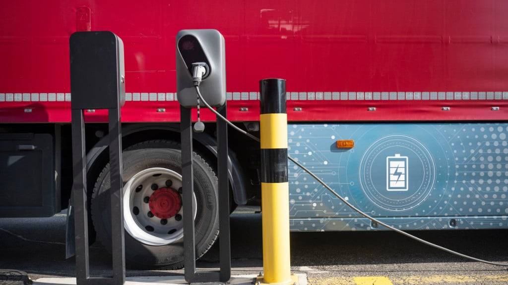 Rund 17 Prozent aller neu immatrikulierten Nutzfahrzeuge im ersten Halbjahr in der Schweiz waren vollelektrisch betrieben. (Archivbild)