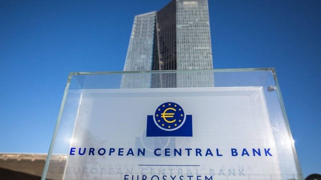 Die Europäische Zentralbank in Frankfurt: die Währungshüter drehen weiter nicht an der Zinsschraube.