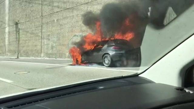 Fahrzeugbrand auf A6