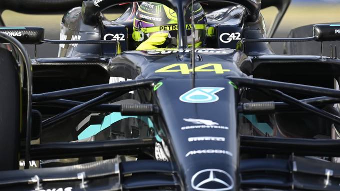 Lewis Hamilton mit drei Tausendstel Vorsprung auf Verstappen – Zhou wird fünfter