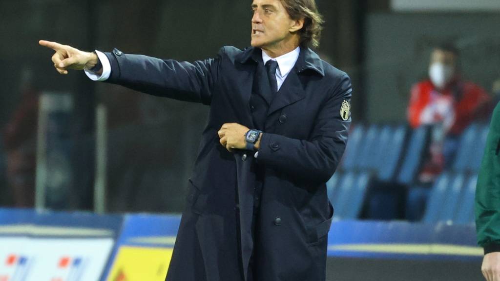 Fraglich, ob er bei den nächsten Länderspielen an der Linie dirigieren kann: Italiens Nationaltrainer Roberto Mancini